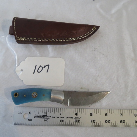 Hand Made Damascus Knife