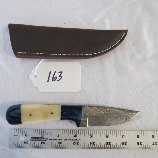 Hand Made Damascus Knife