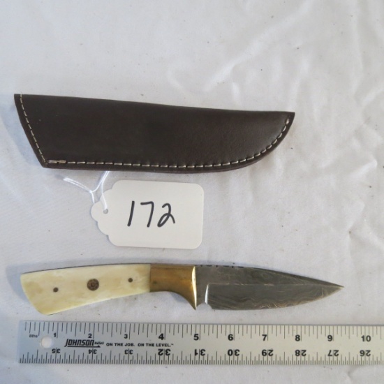 Hand Made Damascus Knife