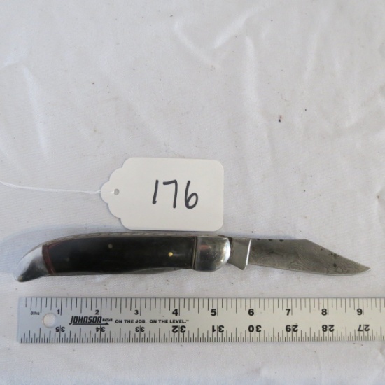 Hand Made Damascus Knife