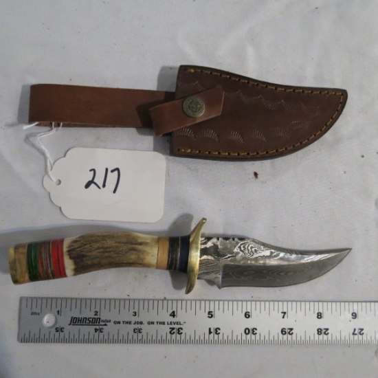 Hand Made Damascus Knife