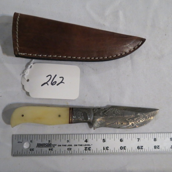 Hand Made Damascus Knife