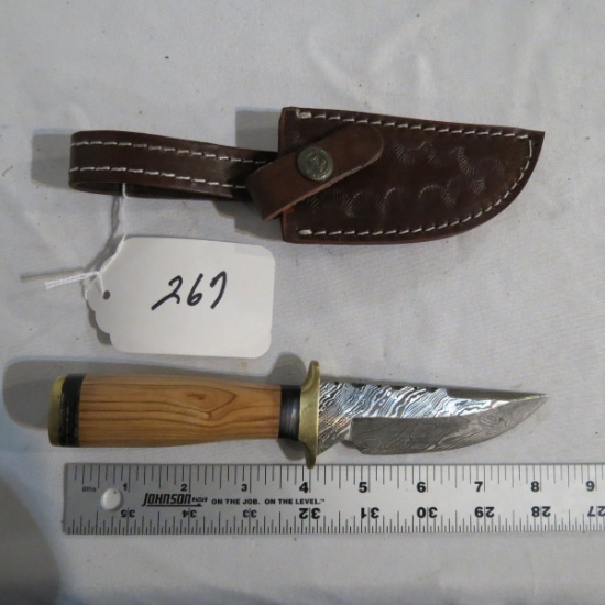 Hand Made Damascus Knife