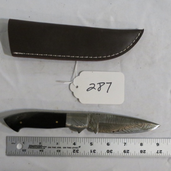 Hand Made Damascus Knife