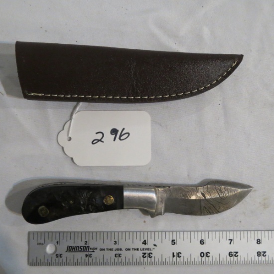 Hand Made Damascus Knife