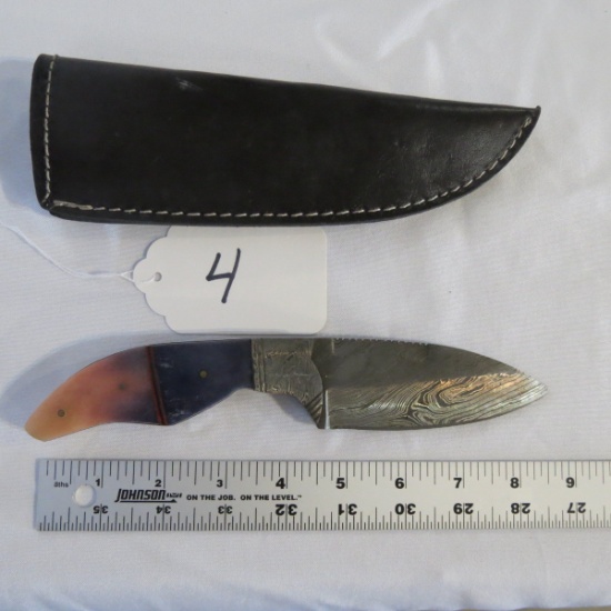 Hand Made Damascus Knife