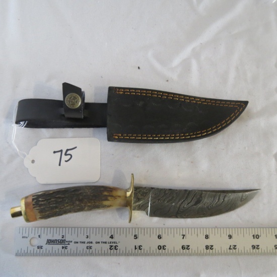 Hand Made Damascus Knife