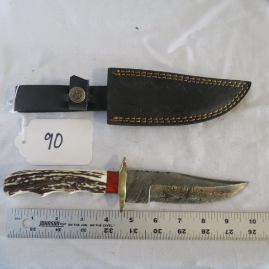 Hand Made Damascus Knife