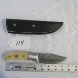 Hand Made Damascus Knife