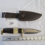 Hand Made Damascus Knife
