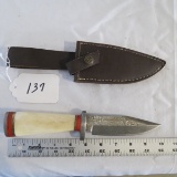 Hand Made Damascus Knife