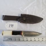 Hand Made Damascus Knife