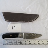 Hand Made Damascus Knife