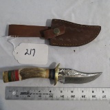 Hand Made Damascus Knife