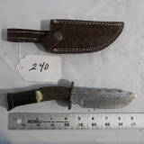 Hand Made Damascus Knife