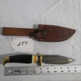 Hand Made Damascus Knife