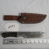 Hand Made Damascus Knife