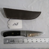 Hand Made Damascus Knife