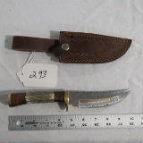 Hand Made Damascus Knife
