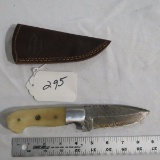 Hand Made Damascus Knife