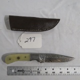 Hand Made Damascus Knife