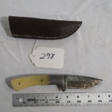 Hand Made Damascus Knife