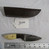 Hand Made Damascus Knife