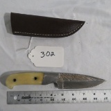 Hand Made Damascus Knife