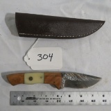 Hand Made Damascus Knife
