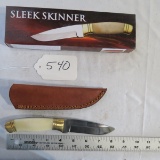 Sleek Skinner