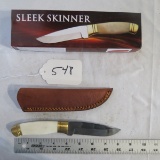 Sleek Skinner