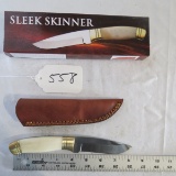 Sleek Skinner
