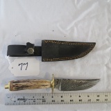 Hand Made Damascus Knife