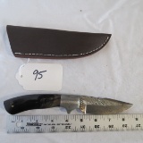 Hand Made Damascus Knife