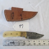 Hand Made Damascus Knife