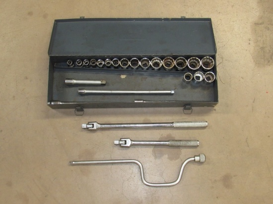 Socket Wrench, Breaker Bar and Speed Wrench Set-