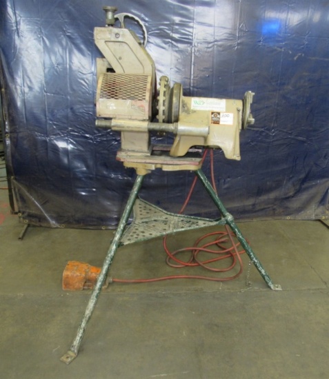 Ridgid 300 Pipe Threader with Groover Attachment-