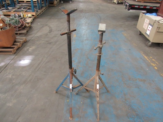 (Qty - 2) Pipe Stands-