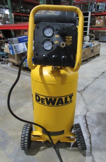 DeWalt 15 Gallon Air Compressor-