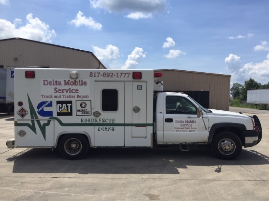 2003 Chevrolet 3500 2WD Roadside Assistance Truck