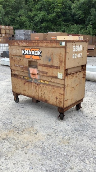 Rolling Tool Chest-