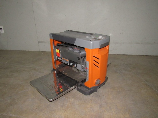 Ridgid 13" Thickness Planer-