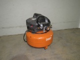 Ridgid 6 Gal Air Compressor-