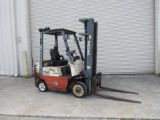 Nissan 50 5000 lb Gas Fork Lift-