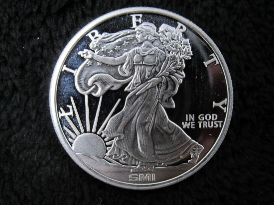 1 Troy Ounce Silver Eagle Round-