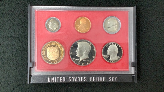 1982 U.S. Mint Proof Set-