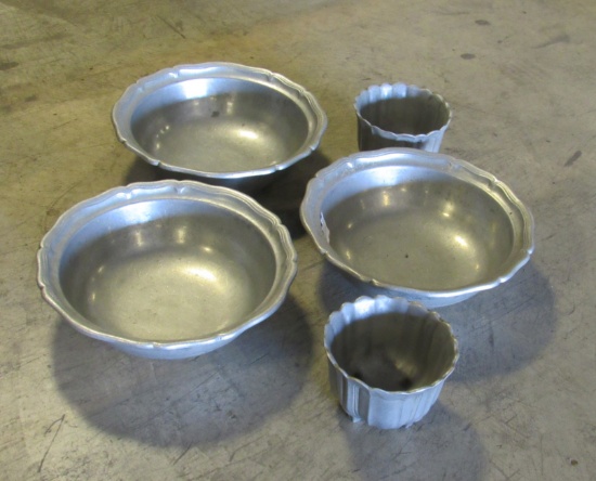 (qty - 5) Metal Pots-