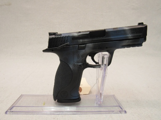 Smith & Wesson M&P40 .40-