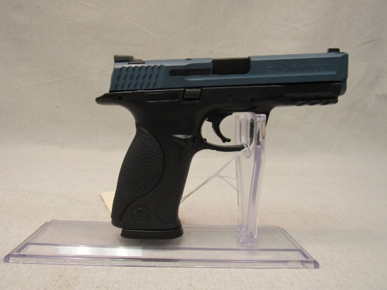 Smith & Wesson M&P 40 .40-