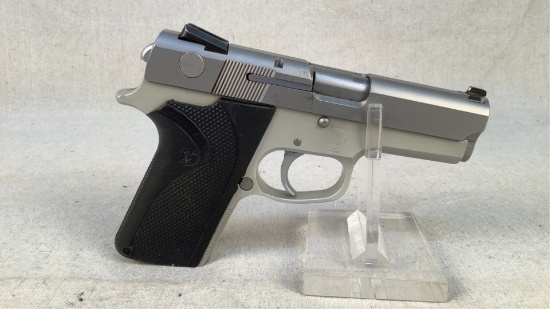 Smith & Wesson 3953 9mm Luger